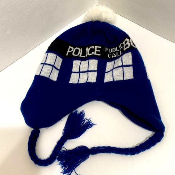 DR WHO BBC Blue & White Police Public Call Box “TARDIS” Knit Beanie /Hat - Picture 3 of 7